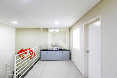 Casa à venda com 380m², 3 quartos e 4 vagas Casa à venda com 380m², 3 quartos e 4 vagasEdícula