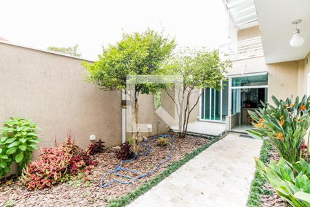 Casa à venda com 380m², 3 quartos e 4 vagas Casa à venda com 380m², 3 quartos e 4 vagasJardim