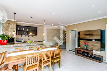 Casa à venda com 380m², 3 quartos e 4 vagas Casa à venda com 380m², 3 quartos e 4 vagasÁrea Gourmet