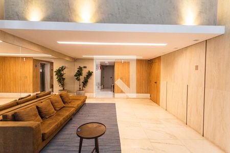 Apartamento para alugar com 172m², 3 quartos e 3 vagas Apartamento para alugar com 172m², 3 quartos e 3 vagasHall de Entrada