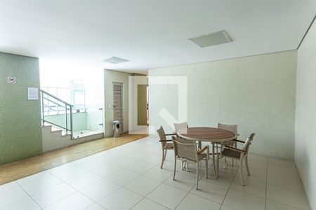 Apartamento para alugar com 172m², 3 quartos e 3 vagas Apartamento para alugar com 172m², 3 quartos e 3 vagasÁrea de Descanso