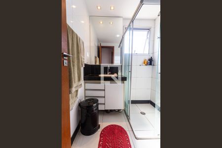 Apartamento para alugar com 172m², 3 quartos e 3 vagas Apartamento para alugar com 172m², 3 quartos e 3 vagasBanheiro Social