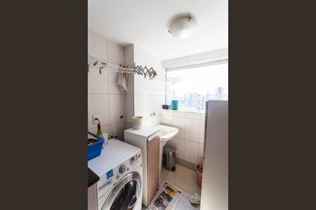 Apartamento para alugar com 172m², 3 quartos e 3 vagas Apartamento para alugar com 172m², 3 quartos e 3 vagasÁrea de Serviço