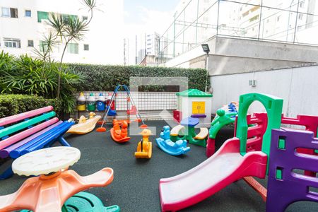 Apartamento para alugar com 172m², 3 quartos e 3 vagas Apartamento para alugar com 172m², 3 quartos e 3 vagasPlayground