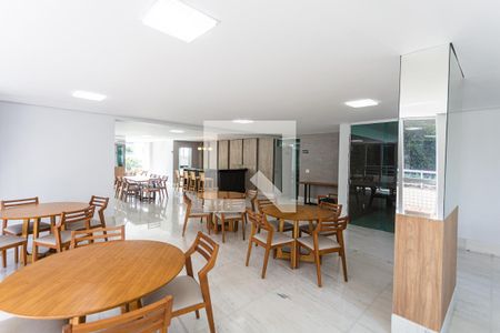 Apartamento para alugar com 172m², 3 quartos e 3 vagas Apartamento para alugar com 172m², 3 quartos e 3 vagasSalão de Festas