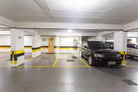 Apartamento para alugar com 172m², 3 quartos e 3 vagas Apartamento para alugar com 172m², 3 quartos e 3 vagasGaragem