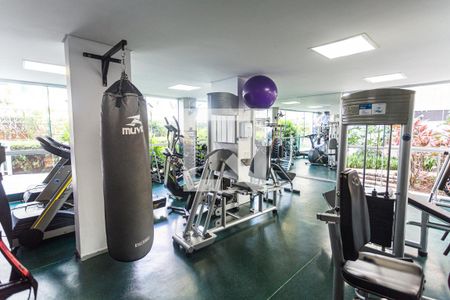 Apartamento para alugar com 172m², 3 quartos e 3 vagas Apartamento para alugar com 172m², 3 quartos e 3 vagasAcademia