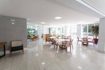 Apartamento para alugar com 172m², 3 quartos e 3 vagas Apartamento para alugar com 172m², 3 quartos e 3 vagasSalão de Festas