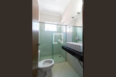 Casa à venda com 360m², 4 quartos e 4 vagasBanheiro social