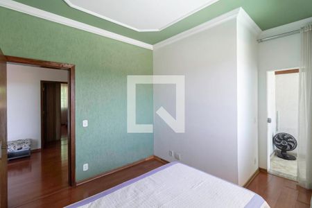 Casa à venda com 360m², 4 quartos e 4 vagasQuarto