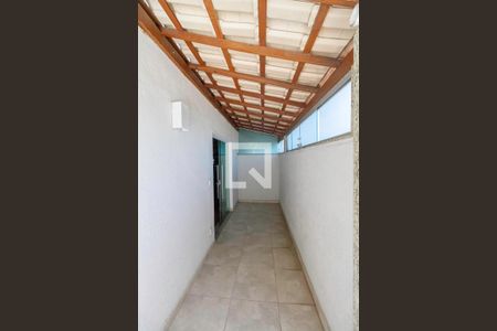 Casa à venda com 360m², 4 quartos e 4 vagasVaranda da semi suíte 1