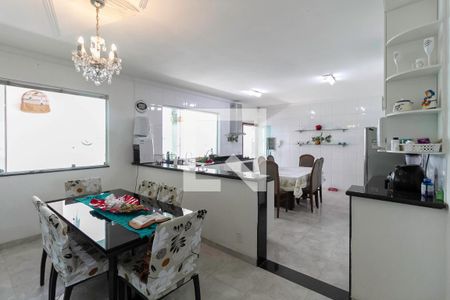 Casa à venda com 360m², 4 quartos e 4 vagasCopa