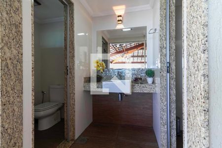 Casa à venda com 360m², 4 quartos e 4 vagasLavabo