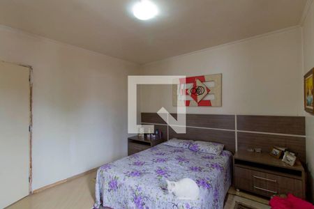 Casa à venda com 180m², 3 quartos e 2 vagasSuíte
