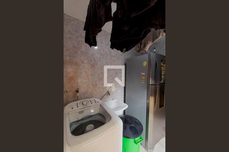 Casa à venda com 180m², 3 quartos e 2 vagasÁrea de Serviço