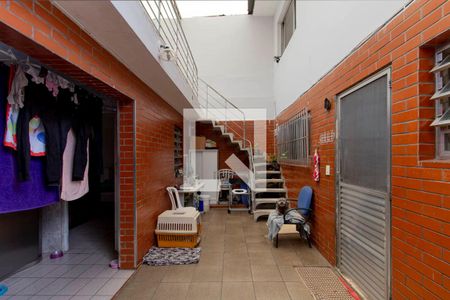 Casa à venda com 180m², 3 quartos e 2 vagasChurrasqueira