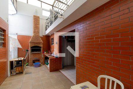 Casa à venda com 180m², 3 quartos e 2 vagasChurrasqueira