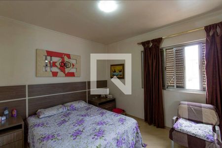 Casa à venda com 180m², 3 quartos e 2 vagasSuíte