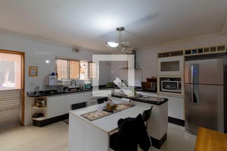 Casa à venda com 180m², 3 quartos e 2 vagasCozinha