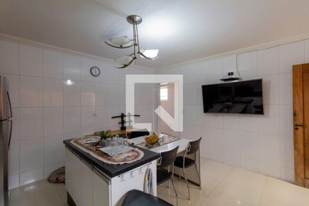Casa à venda com 180m², 3 quartos e 2 vagasCozinha