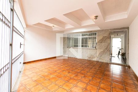 Casa à venda com 145m², 3 quartos e 2 vagas Casa à venda com 145m², 3 quartos e 2 vagasGaragem