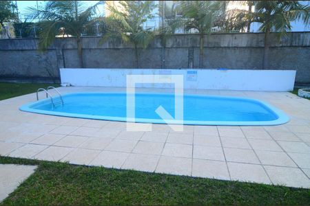Apartamento à venda com 66m², 2 quartos e 1 vagaPiscina