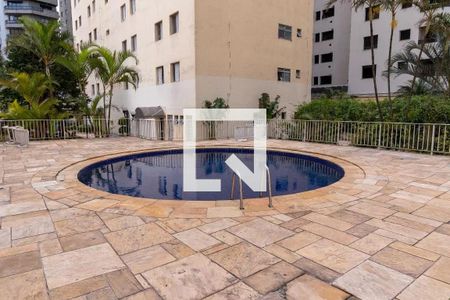 Apartamento à venda com 53m², 2 quartos e 1 vaga Apartamento à venda com 53m², 2 quartos e 1 vagaÁrea comum - Piscina