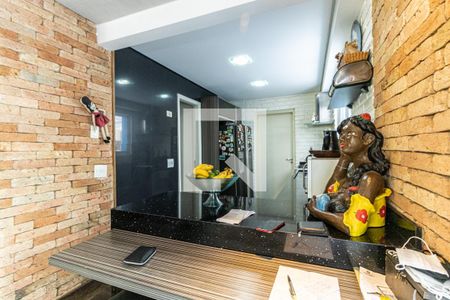 Apartamento à venda com 220m², 3 quartos e 3 vagas Apartamento à venda com 220m², 3 quartos e 3 vagasCozinha - Bancada