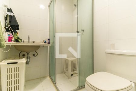 Apartamento à venda com 220m², 3 quartos e 3 vagas Apartamento à venda com 220m², 3 quartos e 3 vagasBanheiro Social