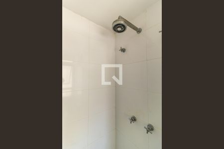 Apartamento à venda com 220m², 3 quartos e 3 vagas Apartamento à venda com 220m², 3 quartos e 3 vagasBanheiro da Suíte 2 - Ducha