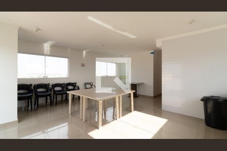 Apartamento à venda com 47m², 2 quartos e sem vaga Apartamento à venda com 47m², 2 quartos e sem vagaÁrea comum - Salão de festas