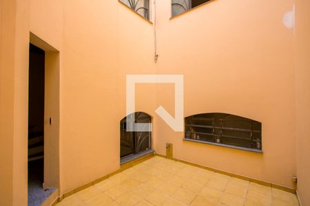 Casa à venda com 400m², 4 quartos e 5 vagas Casa à venda com 400m², 4 quartos e 5 vagasJardim de inverno