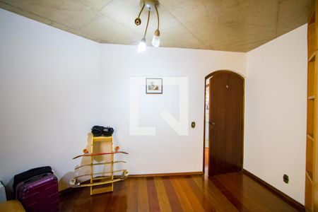 Casa à venda com 400m², 4 quartos e 5 vagas Casa à venda com 400m², 4 quartos e 5 vagasQuarto 3