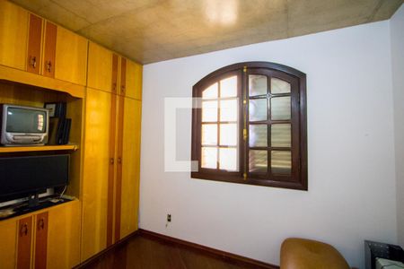 Casa à venda com 400m², 4 quartos e 5 vagas Casa à venda com 400m², 4 quartos e 5 vagasQuarto 3