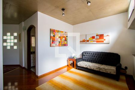 Casa à venda com 400m², 4 quartos e 5 vagas Casa à venda com 400m², 4 quartos e 5 vagasHall superior