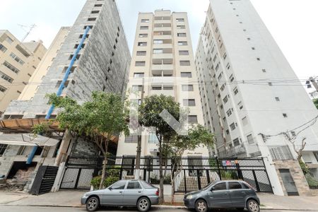 Apartamento à venda com 64m², 2 quartos e 1 vaga Apartamento à venda com 64m², 2 quartos e 1 vagaFachada