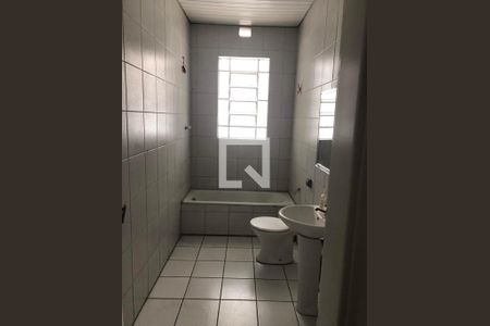 Casa à venda com 218m², 6 quartos e 1 vaga