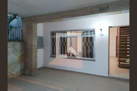 Casa à venda com 132m², 3 quartos e 1 vaga