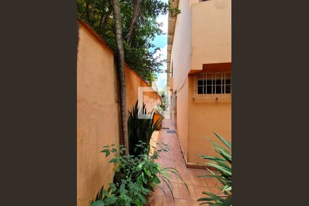 Casa à venda com 131m², 3 quartos e 1 vaga