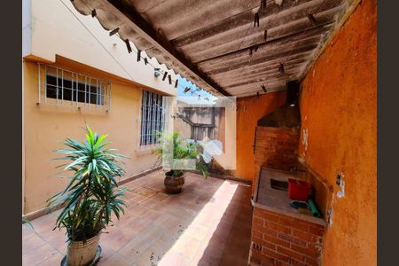 Casa à venda com 131m², 3 quartos e 1 vaga