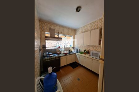 Casa à venda com 131m², 3 quartos e 1 vaga