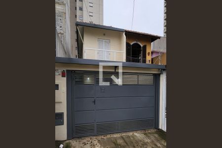 Casa à venda com 200m², 4 quartos e 2 vagas