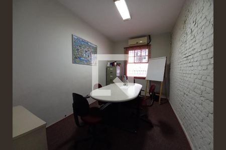 Casa à venda com 122m², 3 quartos e sem vaga