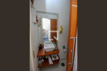 Apartamento à venda com 600m², 5 quartos e 2 vagas Apartamento à venda com 600m², 5 quartos e 2 vagasLavabo