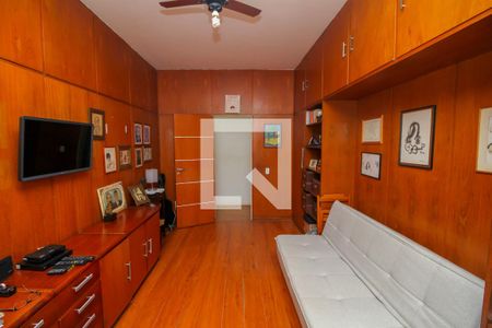 Apartamento à venda com 600m², 5 quartos e 2 vagas Apartamento à venda com 600m², 5 quartos e 2 vagasQuarto 4