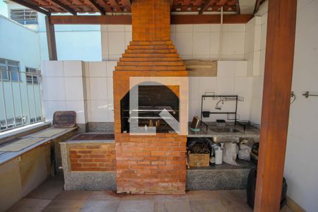 Apartamento à venda com 600m², 5 quartos e 2 vagas Apartamento à venda com 600m², 5 quartos e 2 vagasÁrea de lazer