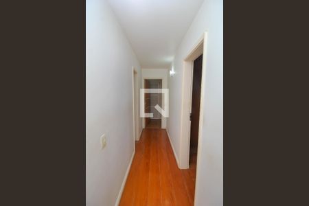 Apartamento à venda com 600m², 5 quartos e 2 vagas Apartamento à venda com 600m², 5 quartos e 2 vagasCorredor