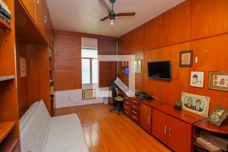 Apartamento à venda com 600m², 5 quartos e 2 vagas Apartamento à venda com 600m², 5 quartos e 2 vagasQuarto 4