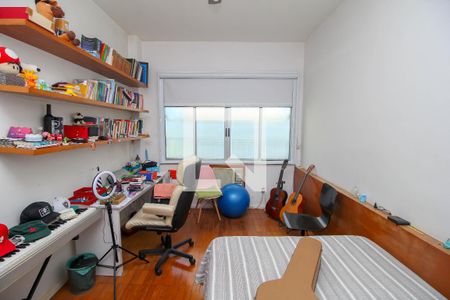 Apartamento à venda com 600m², 5 quartos e 2 vagas Apartamento à venda com 600m², 5 quartos e 2 vagasQuarto 3