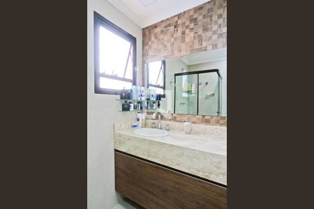 Apartamento à venda com 287m², 3 quartos e 4 vagasBanheiro da Suíte